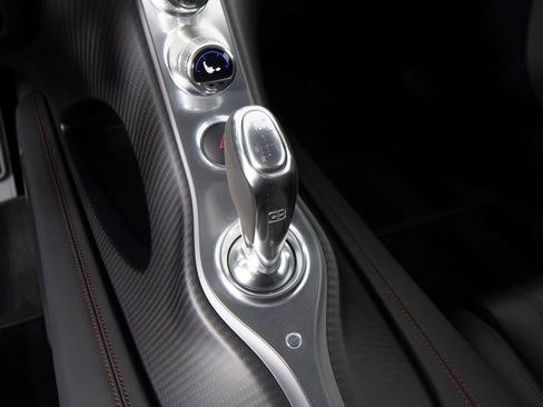 Used 2019 Bugatti Chiron AWD/4WD image 54
