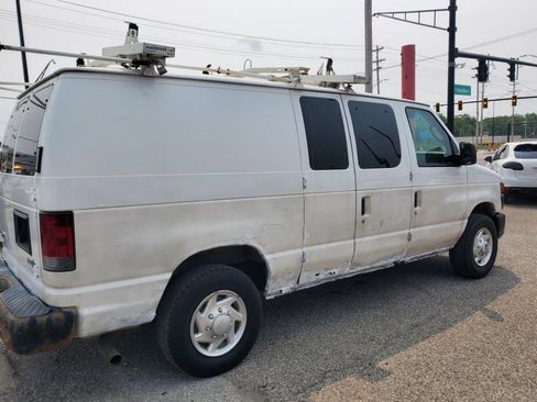 Used 2011 Ford E-250 and Econoline 250 w/ PWR Group image 5