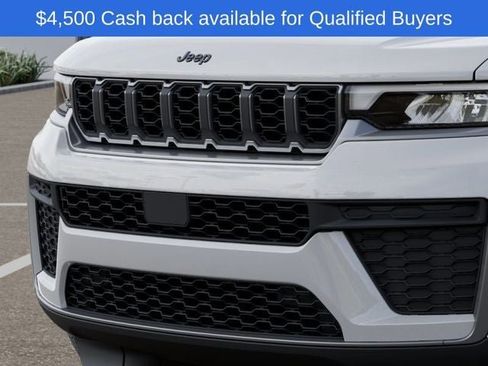 New 2026 Jeep Grand Cherokee Altitude AWD/4WD image 13