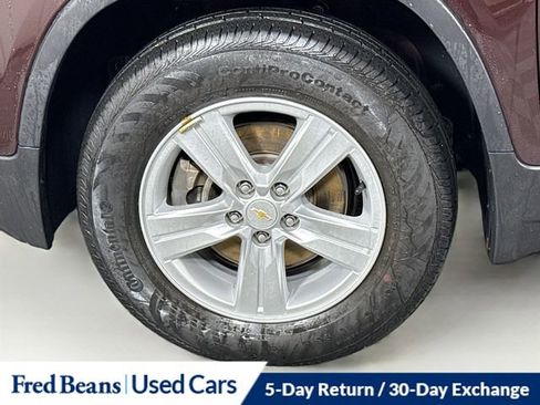 Used 2022 Chevrolet Trax LT w/ Driver Confidence Package image 29