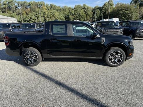 New 2025 Ford Maverick Lariat image 7