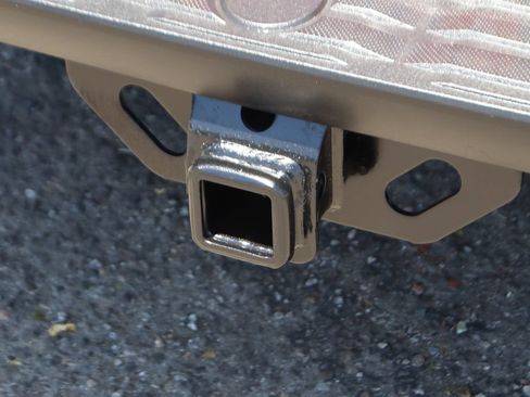 Used 2017 Toyota Tundra SR5 w/ SR5 Upgrade Package RWD image 44