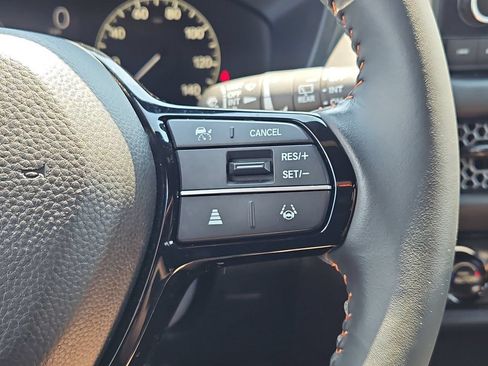 Certified 2025 Honda HR-V Sport image 22