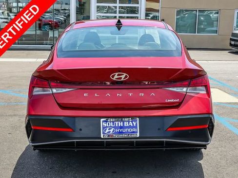 Certified 2024 Hyundai Elantra Limited FWD image 5