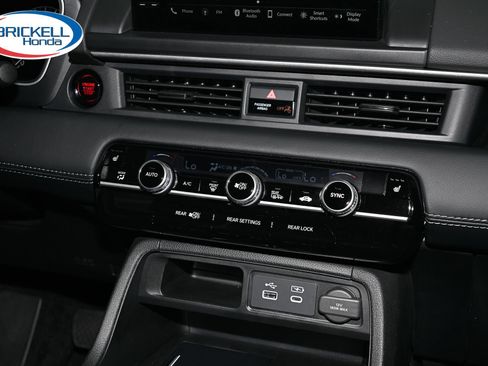 Certified 2025 Honda Pilot EX-L image 23