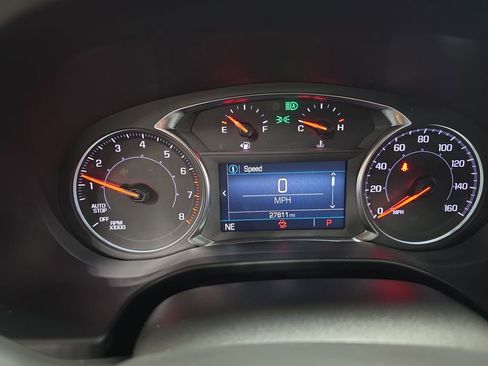 Certified 2023 GMC Acadia SLE w/ Driver Convenience Package AWD/4WD image 16