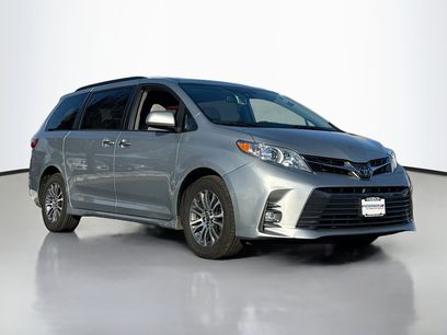 Used 2020 Toyota Sienna XLE