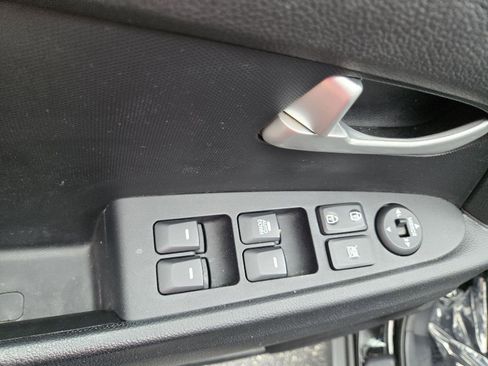 Used 2014 Kia Sportage LX FWD image 13