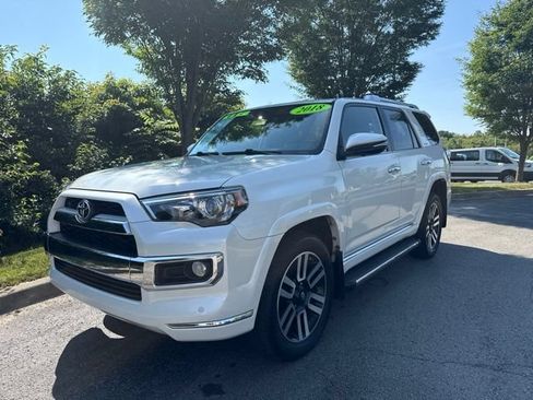 Used 2018 Toyota 4Runner Limited AWD/4WD image 4
