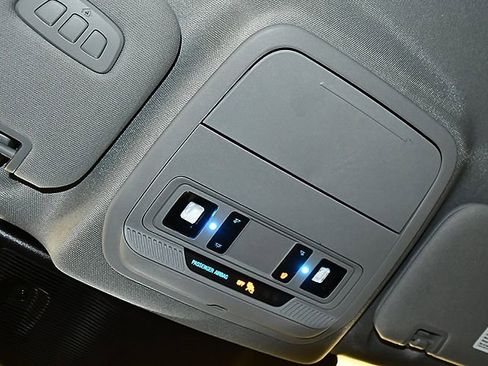 Used 2023 Ford Explorer Limited w/ Equipment Group 301A image 28