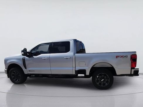 Used 2023 Ford F250 Lariat w/ Lariat Ultimate Package AWD/4WD image 6