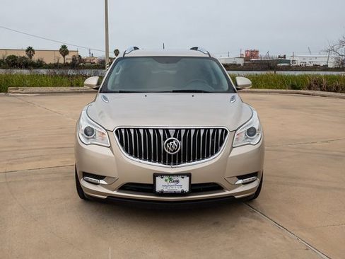 Used 2017 Buick Enclave Leather image 2