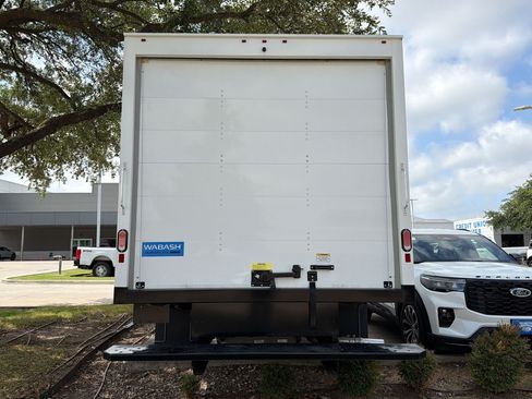 New 2025 Ford E-450 and Econoline 450 Super Duty w/ Power Equipment Group RWD image 10