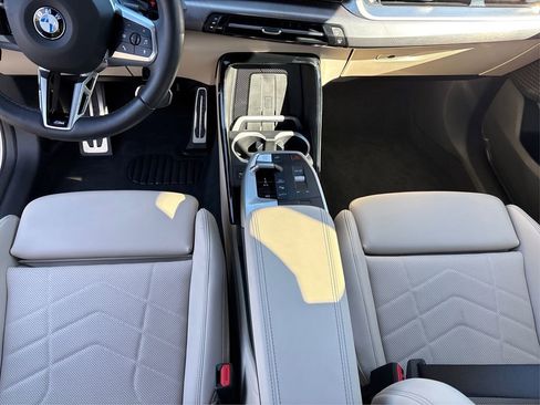 Used 2024 BMW X2 M35i image 21