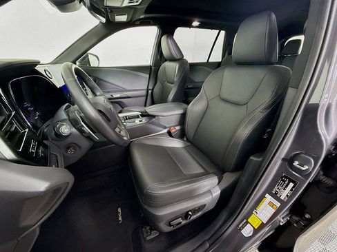 Certified 2025 Lexus TX 350 350 Premium w/ Technology Package image 22