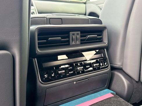 New 2026 Lexus LX 700h Luxury image 32