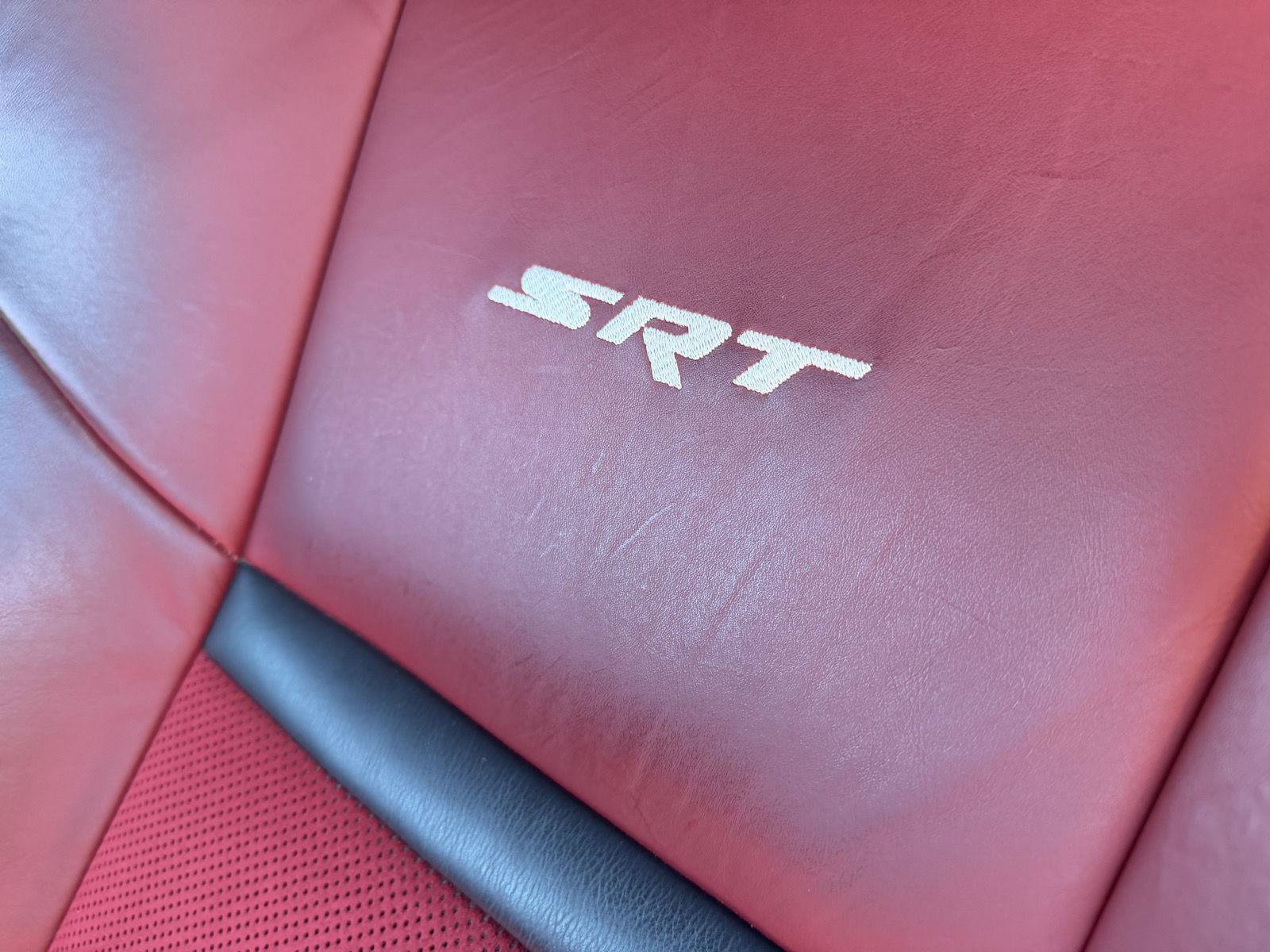 Used 2013 Dodge Challenger SRT8 w/ Harman Kardon Audio Group RWD image 18