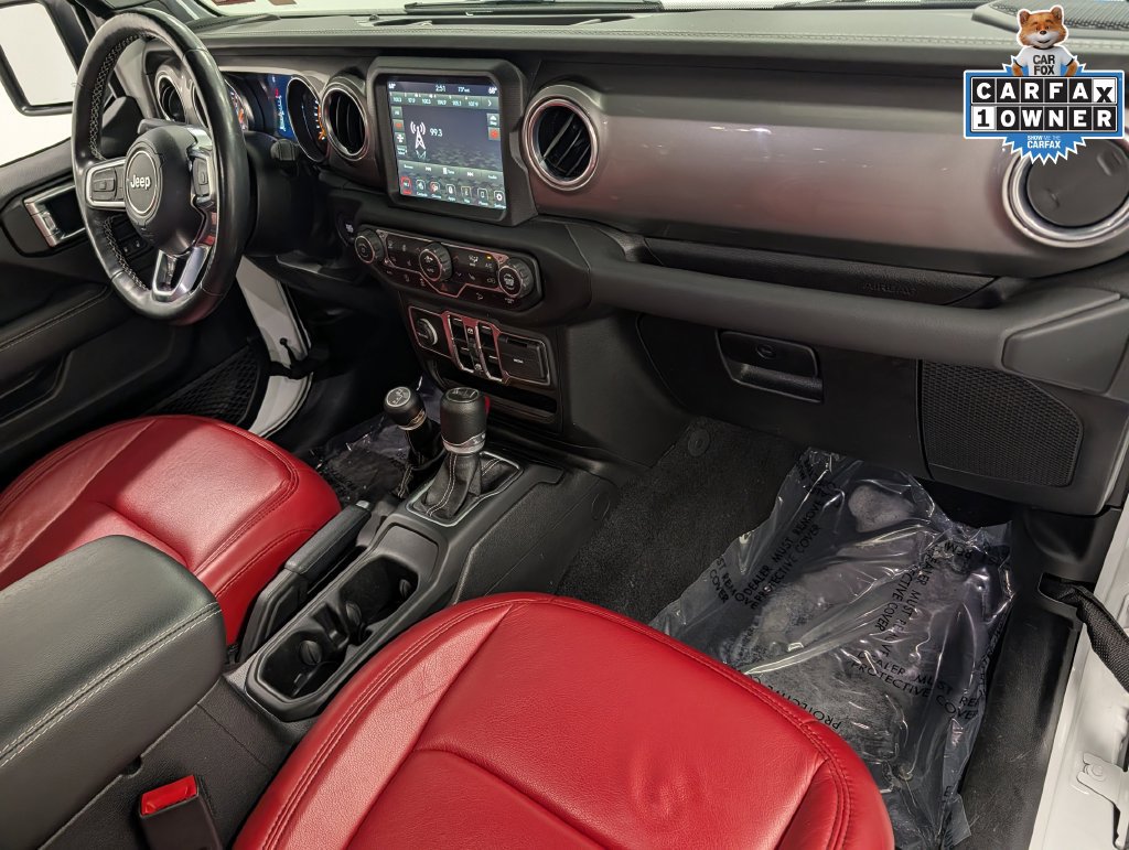 Used 2021 Jeep Wrangler Unlimited Sahara AWD/4WD image 30