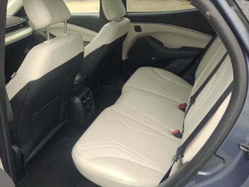 Used 2021 Ford Mustang Mach-E Premium image 23