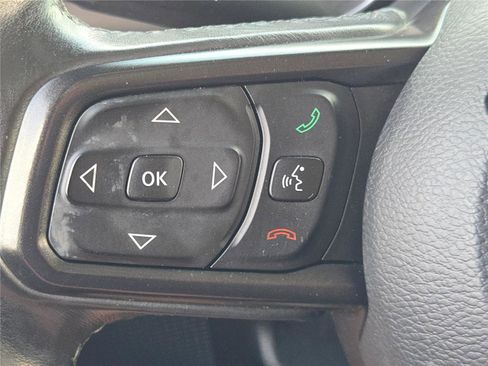 Certified 2018 Jeep Wrangler Unlimited Sport S AWD/4WD image 32