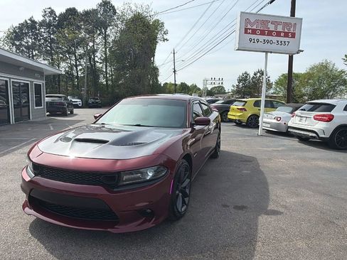 Used 2018 Dodge Charger R/T w/ Plus Group image 7