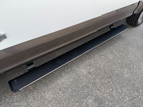 Used 2018 Ford F150 King Ranch w/ Equipment Group 601A Luxury image 15