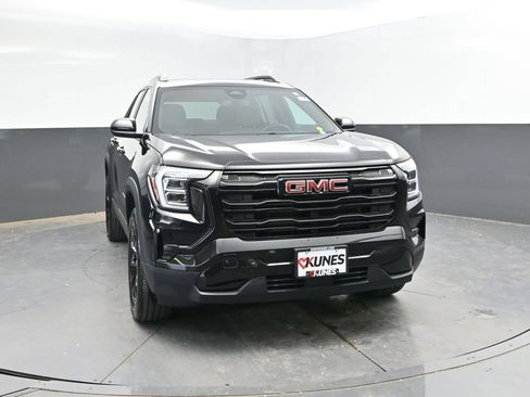 Used 2026 GMC Terrain Elevation w/ Elevation Premium Package AWD/4WD image 4