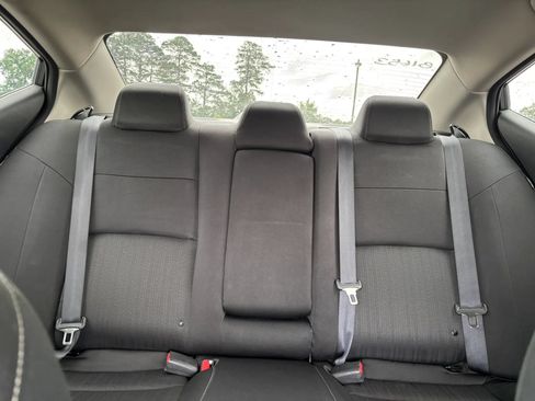 Used 2022 Nissan Altima 2.5 SV FWD image 17