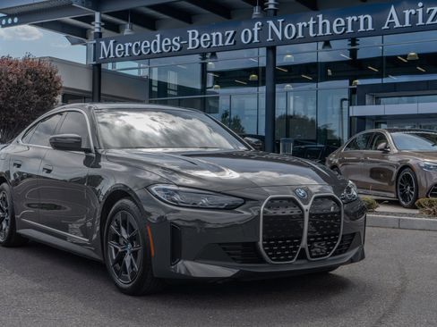 Used 2023 BMW i4 eDrive35 RWD image 1