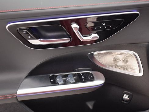 New 2026 Mercedes-Benz C 43 AMG 4MATIC Sedan image 21