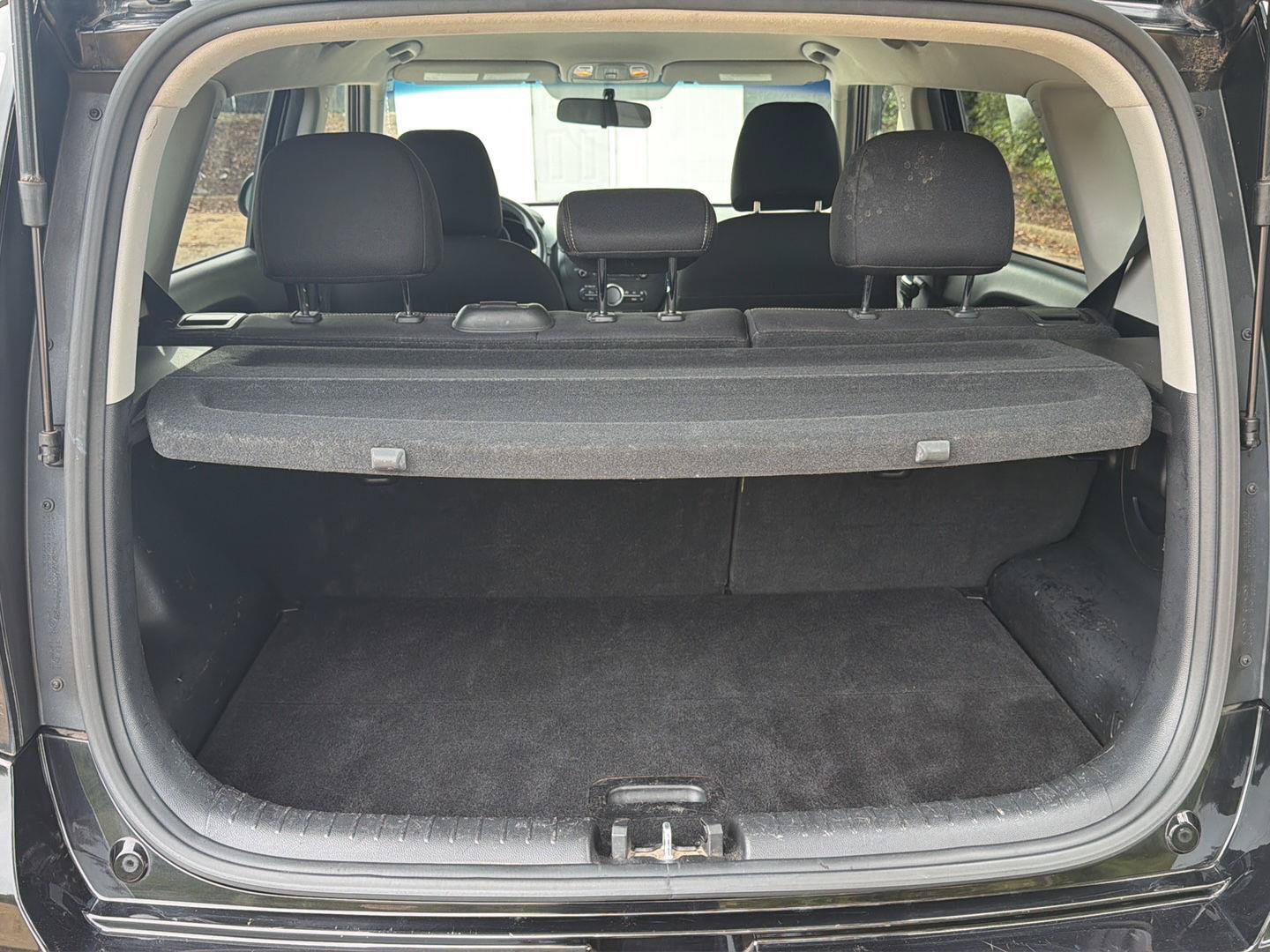 Used 2017 Kia Soul + FWD image 16