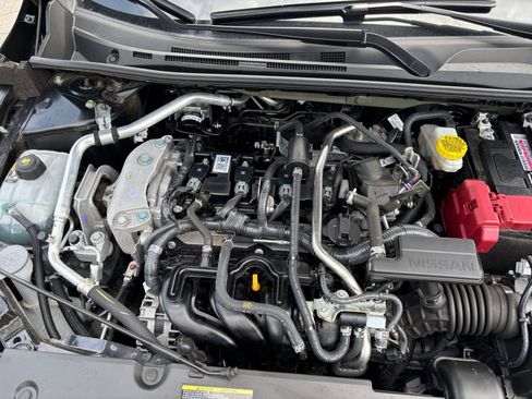 Used 2025 Nissan Sentra SV FWD image 31