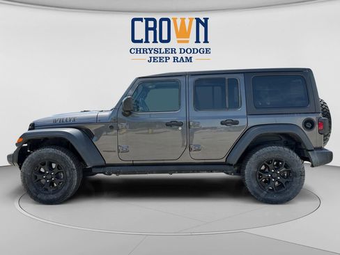 Used 2020 Jeep Wrangler Unlimited Sport AWD/4WD image 6