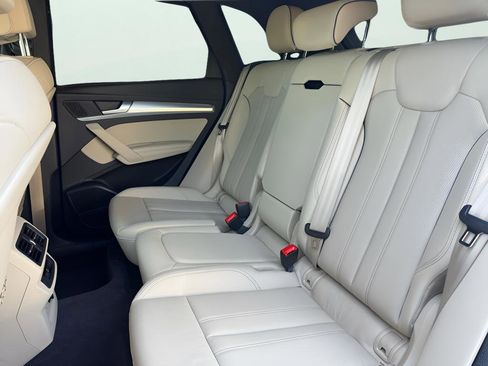 Used 2025 Audi Q5 2.0T Premium Plus image 44