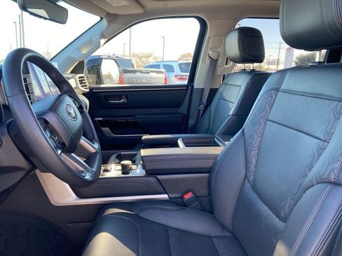 Used 2023 Toyota Tundra Limited image 9