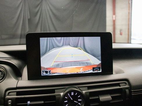 Used 2024 Lexus IS 300 F Sport image 41