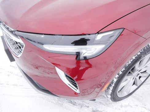 Used 2022 Buick Envision Avenir w/ Technology Package II image 15