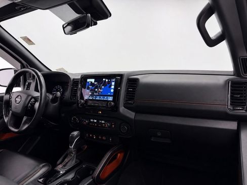 Used 2023 Nissan Frontier PRO-4X w/ Pro-4X Premium Package AWD/4WD image 30