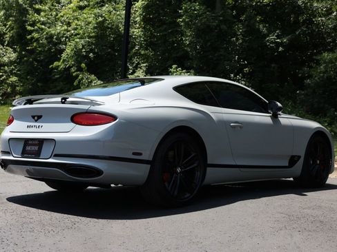 Used 2020 Bentley Continental GT image 10