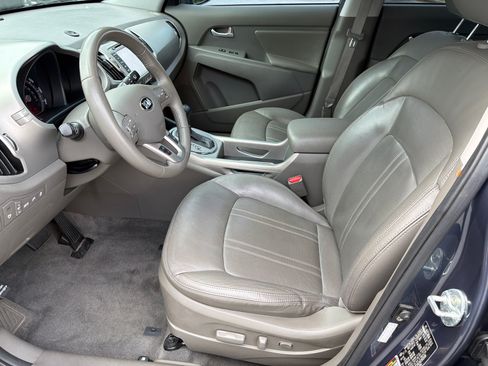 Used 2016 Kia Sportage EX w/ EX Premium Package FWD image 3