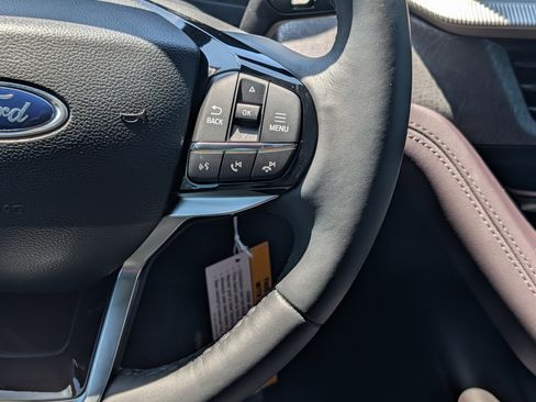 New 2026 Ford Explorer Platinum image 25