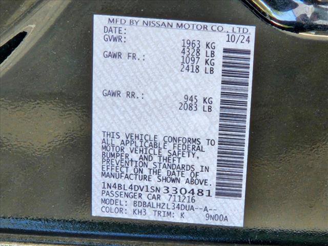Used 2025 Nissan Altima 2.5 SV FWD image 17
