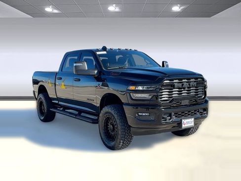 New 2025 RAM 2500 Big Horn AWD/4WD image 7