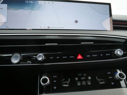 New 2026 Genesis GV70 2.5T Select image 10