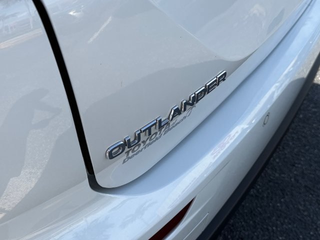 Used 2024 Mitsubishi Outlander Ralliart AWD/4WD image 15