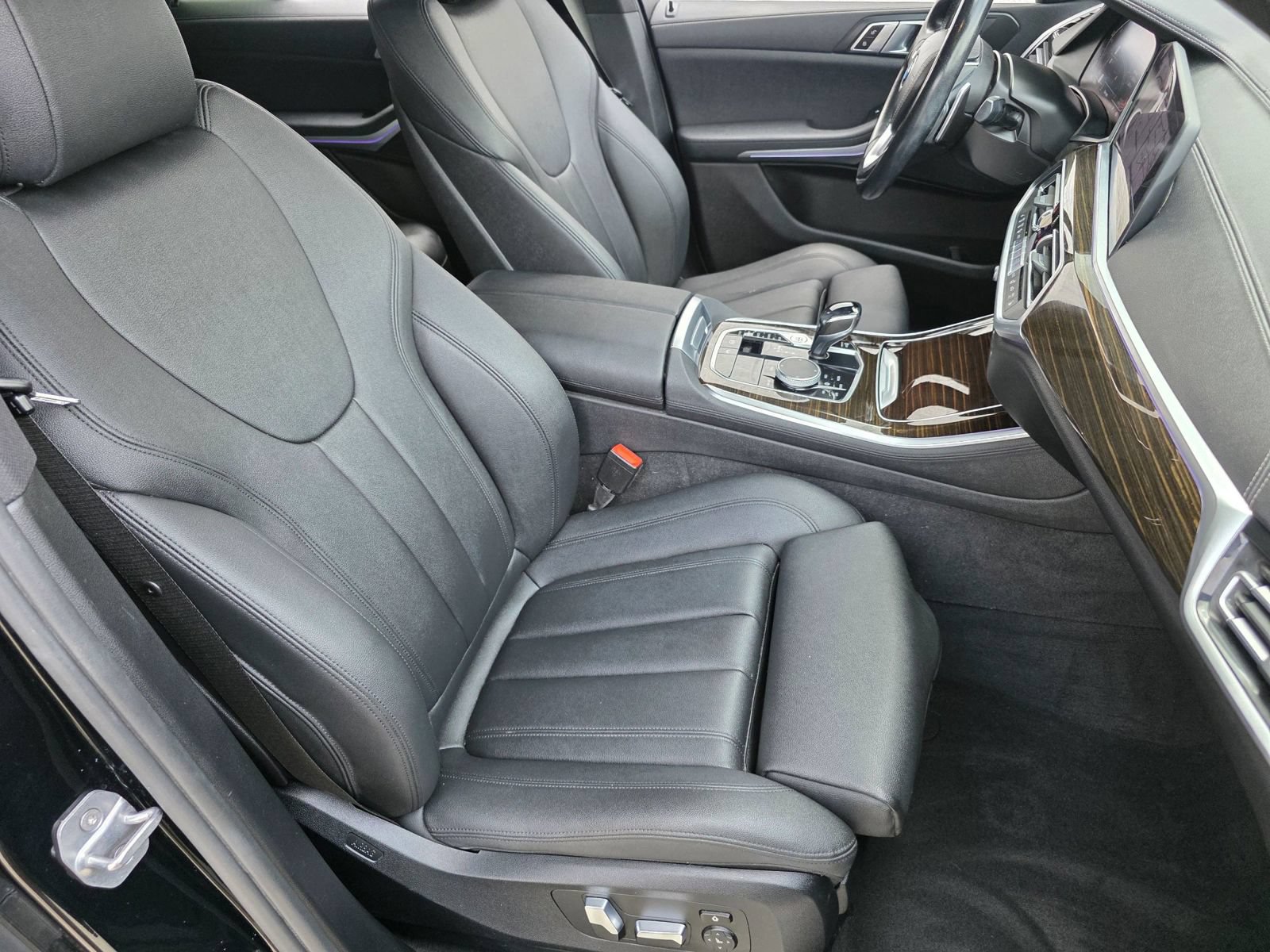 Used 2019 BMW X5 xDrive40i w/ Convenience Package AWD/4WD image 31