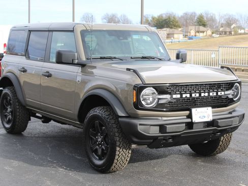 New 2025 Ford Bronco Big Bend AWD/4WD image 11