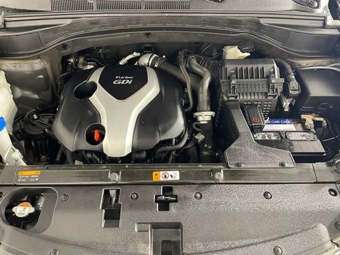 Used 2014 Hyundai Santa Fe Sport 2.0T w/ Technology Package 05 image 21