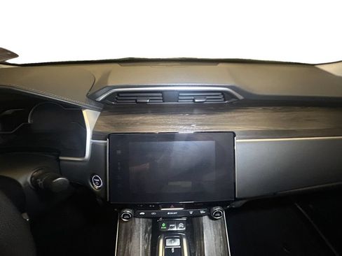Used 2018 Honda Clarity Plug-In Hybrid image 10