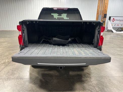 Certified 2022 Chevrolet Silverado 1500 RST w/ Protection Package AWD/4WD image 12